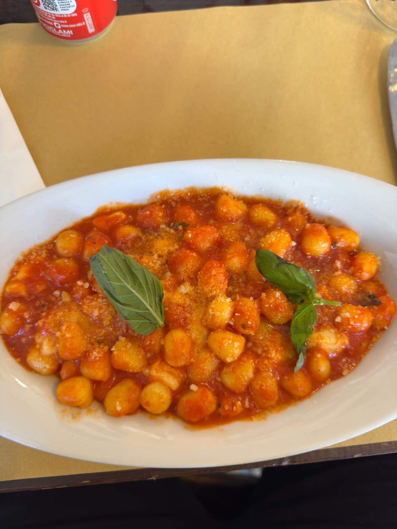 Un piatto preparato dalla cucina di O' Napulitan